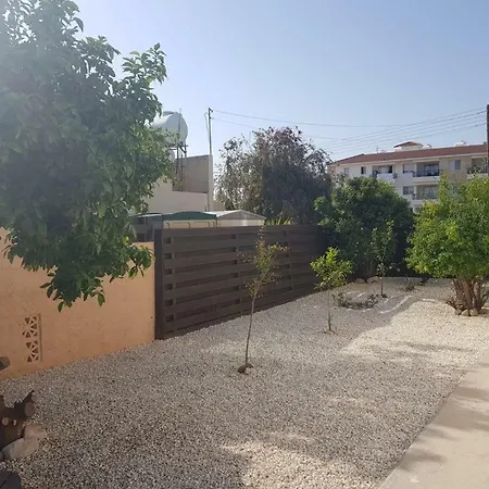 Vila Dobsi * Emba