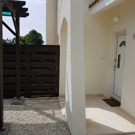 Vila Dobsi Emba